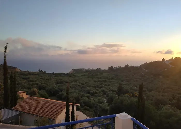 Summer House Athánion